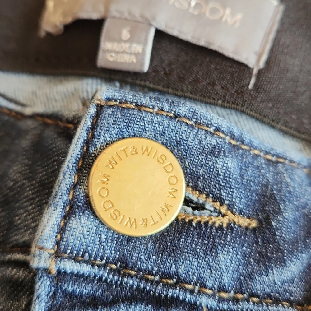 Wit And Wisdom Dark Classic Blue Denim Jeans Wimans Size 6 - Picture 11 of 12